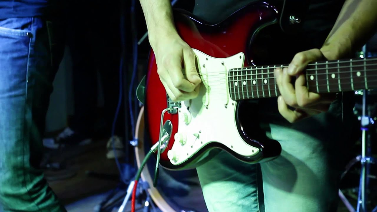 Fender Stratocaster Plus Deluxe 1989 pt1