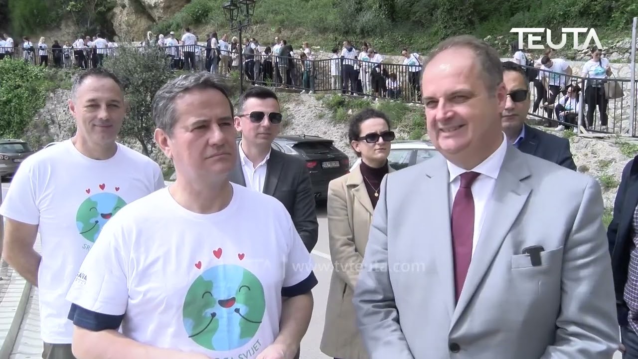 Akcija uređivanja parkova od strane tima Osiguravajućeg Društva Sava osiguranje