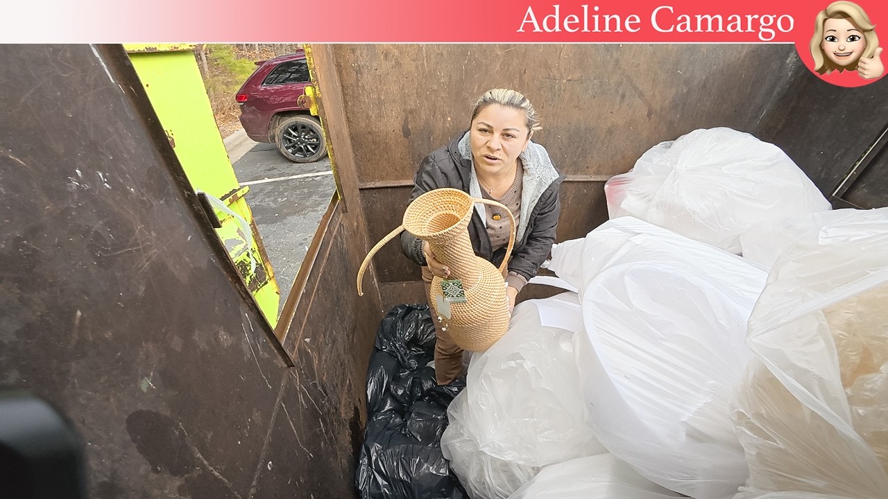 Quando cheguei eles estavam jogando tudo fora no dumpster,  e eu resgatei tudo! @AdelineCamargo