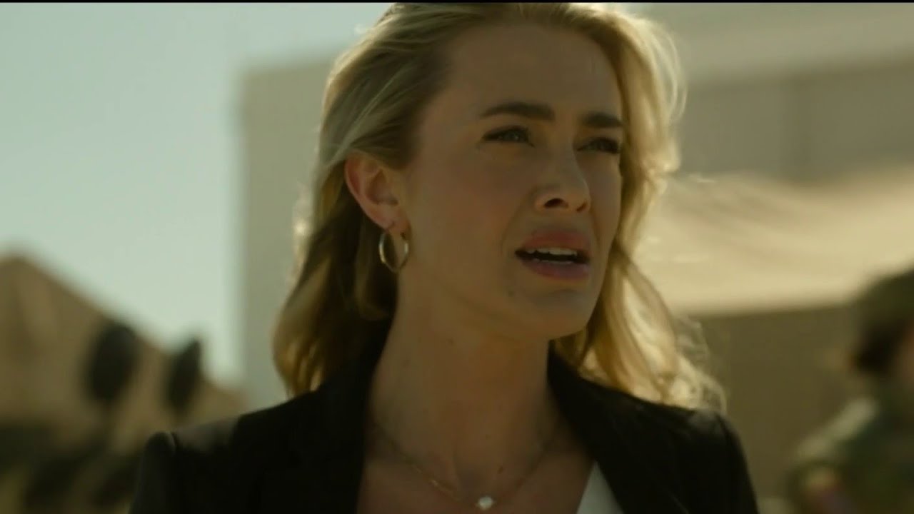 The Hunting Party - Melissa Roxburgh on Live in the D