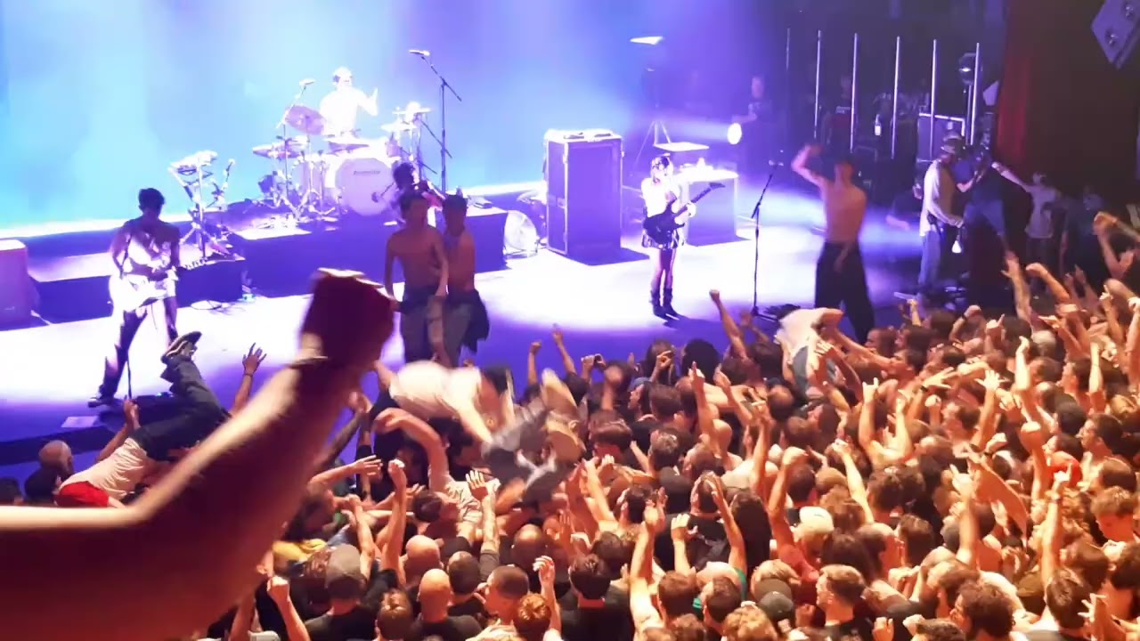 TURNSTILE  - Blackout - live at AB, Brussels, Belgium   27/6/2025