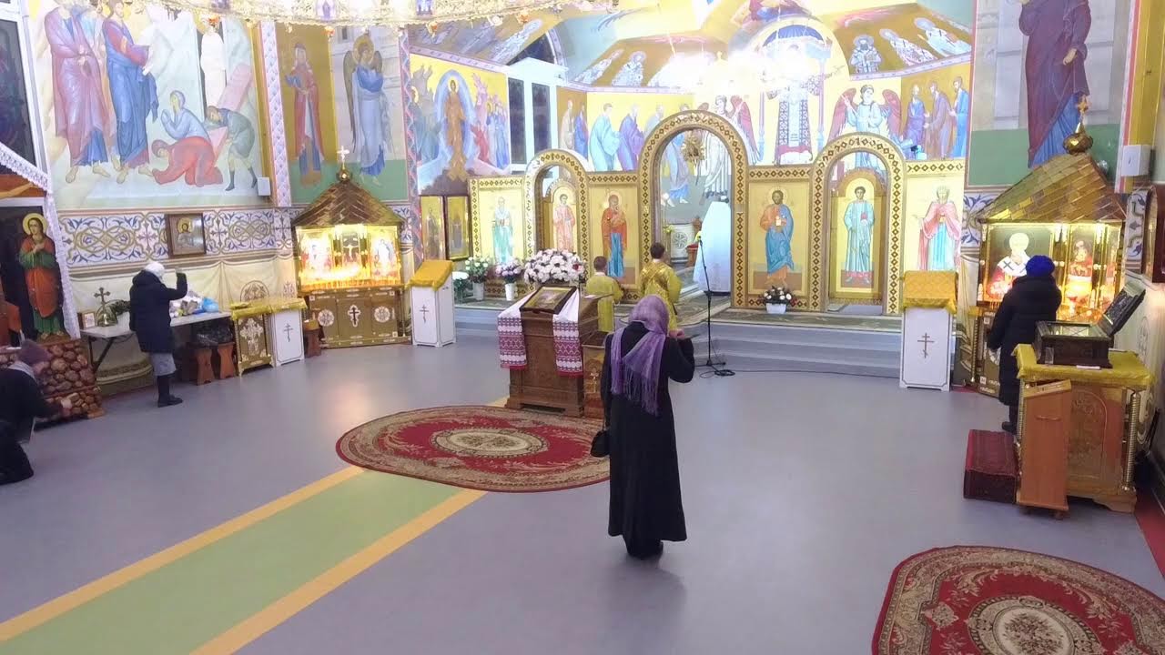 20.02 Вечірня