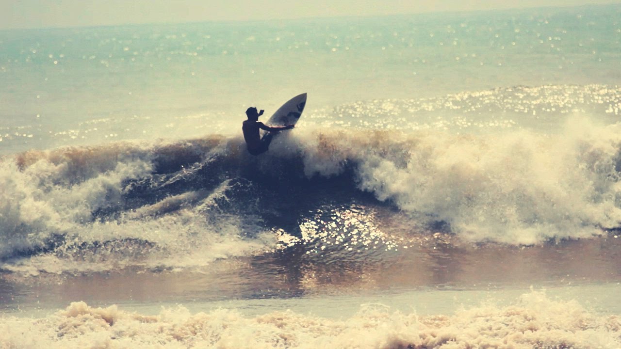 Surfing Taiwan with Rory Macdonald - Momentum Travel