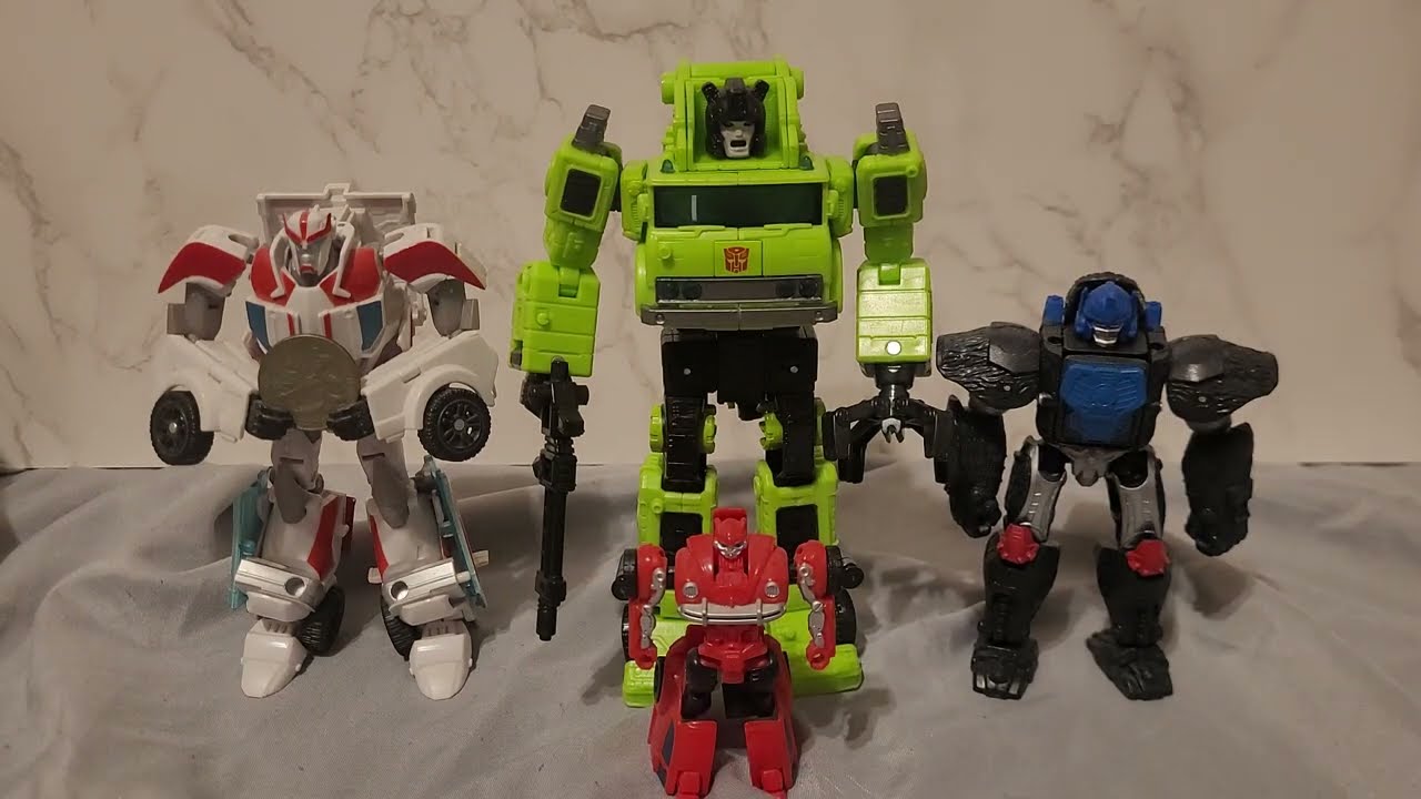 Composite Enerjoe Reviews: Transformers Legacy Voyager Road Hauler