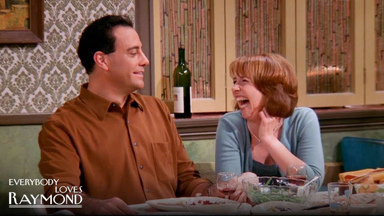 Everybody Hates a Holiday Gone Wrong | Everybody Loves Raymond