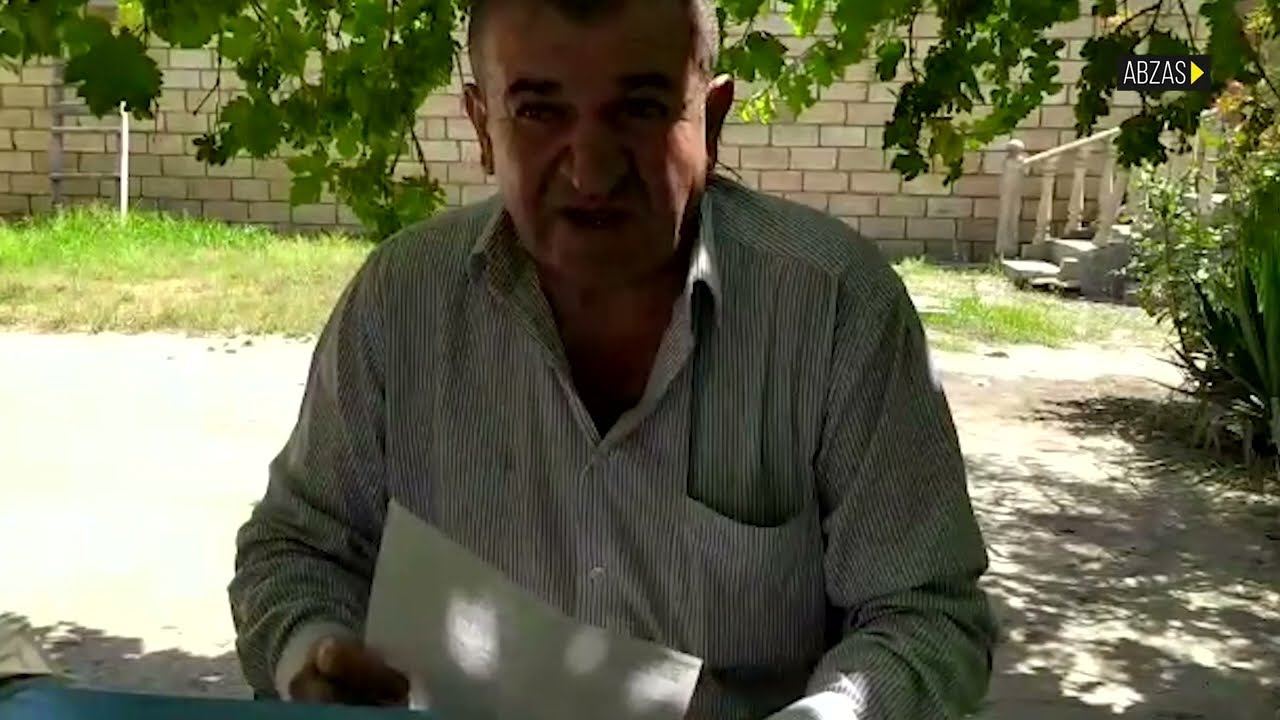 Vətəndaş Elmi-Tədqiqat İnstitutunun onu müayinə və müalicə etməkdən imtina etdiyini deyir