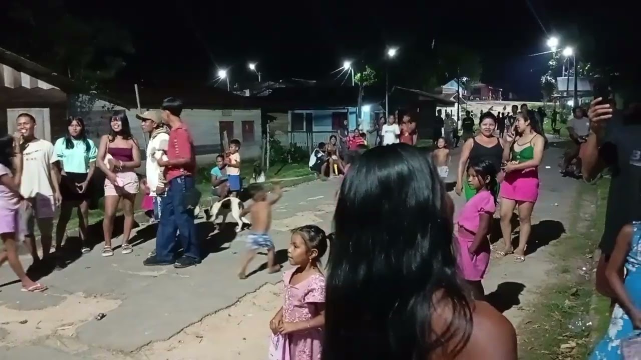 Leo Cacürana... em depois do competição com. Feijoal