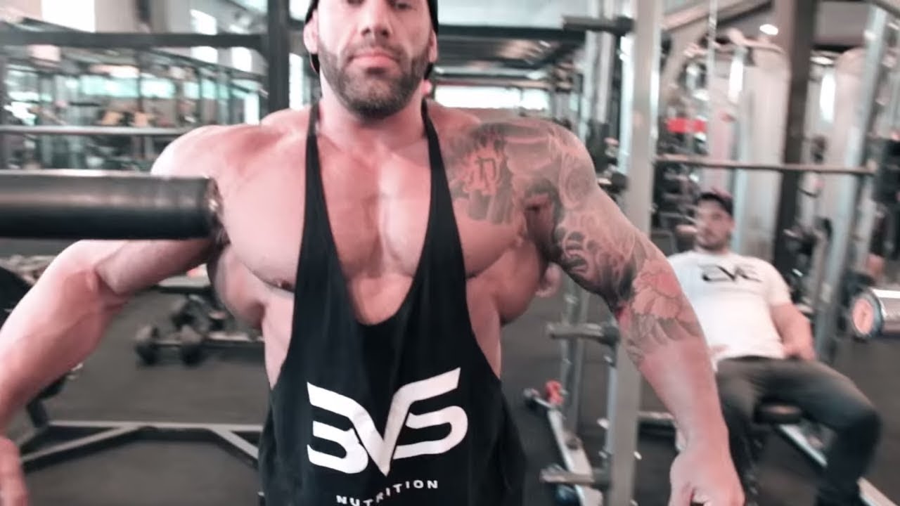 TREINO DE OMBROS E PEITO NO ESTILO PRO | REY PHYSIQUE E SANTISTEBAN