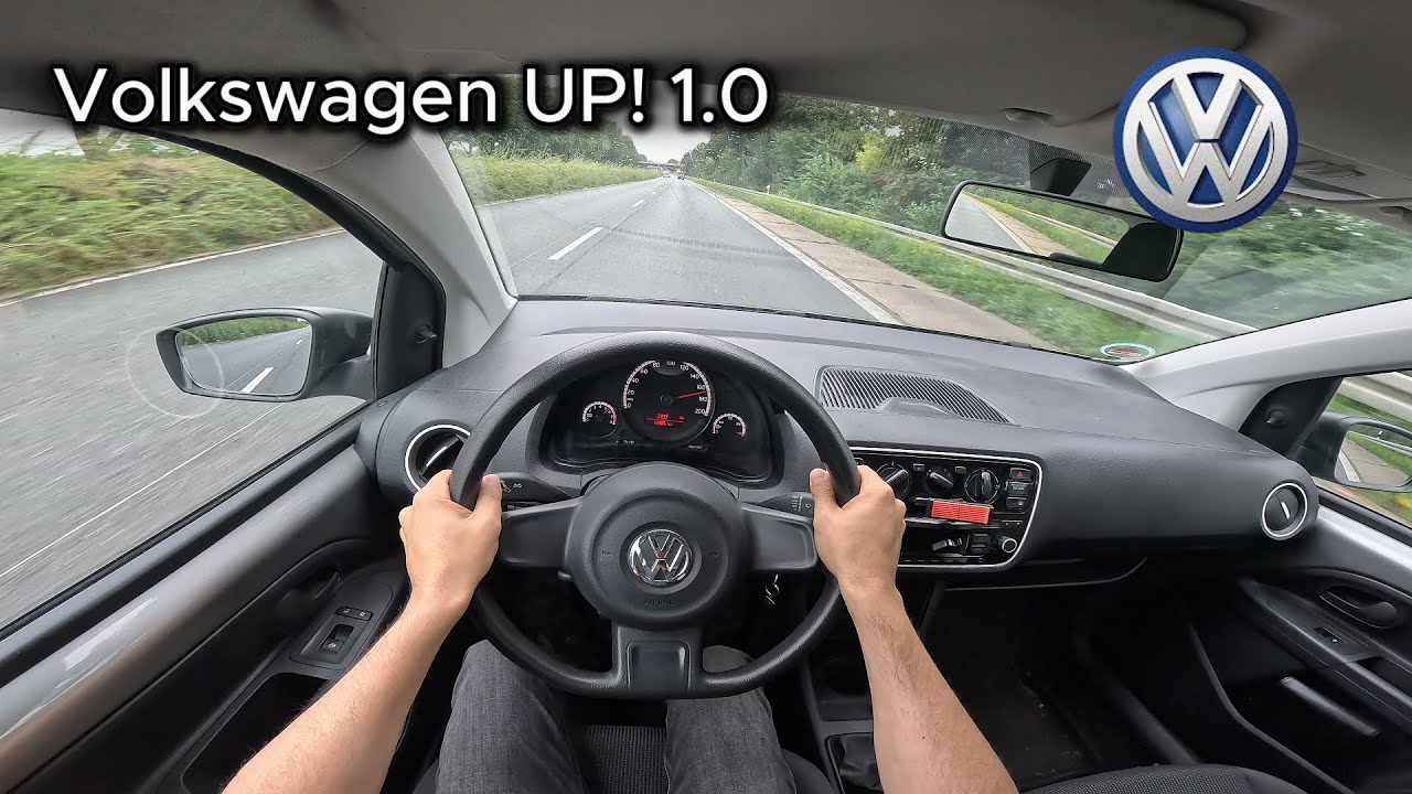 2012 VW UP! 1.0 (60 hp)  - On the German Autobahn