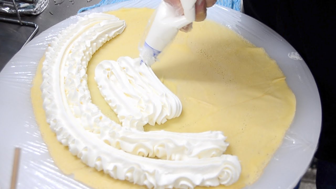 【見なきゃ損】安くてデカすぎるクレープ達がもはやホールケーキだったww Giant Creamy Crepe / Japanese street food