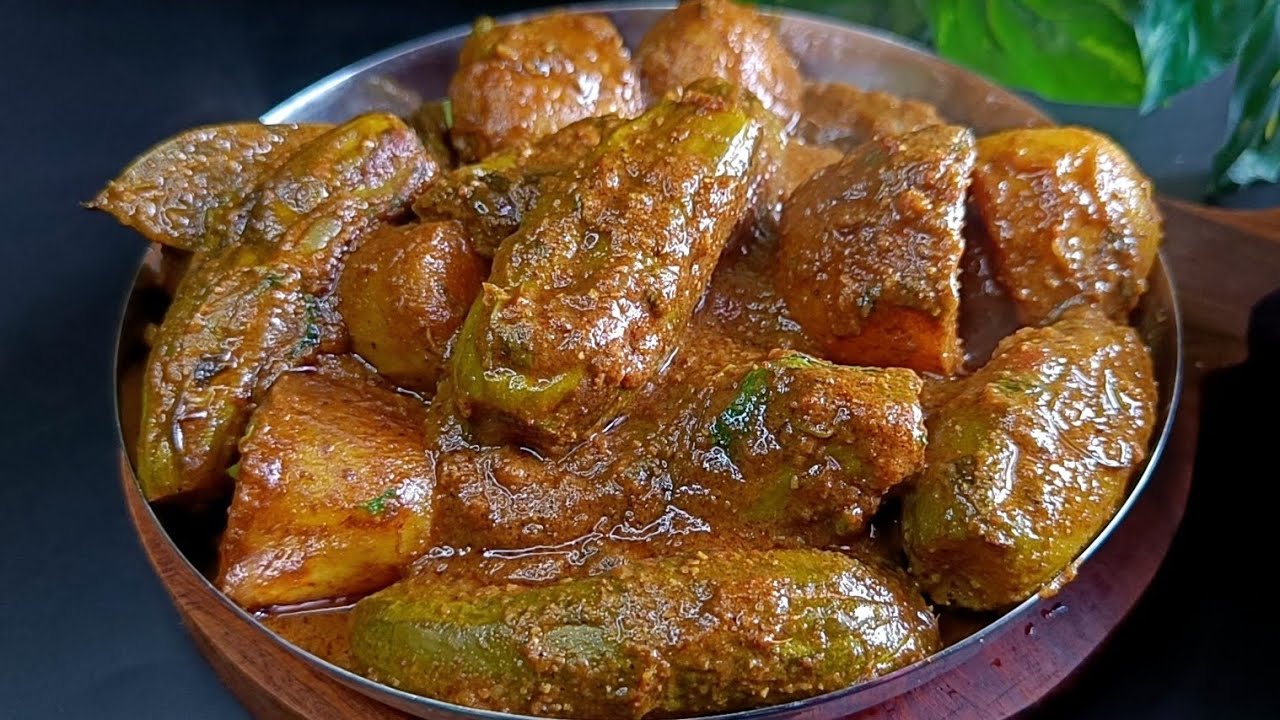 ଘରୁଆ ମସଲା ରେ ତିଆରି ଗୋଟା ପୋଟଳ ଆଳୁ ରସା‼️(ବିନା କାଜୁ,ମଗଜ, ପୋସ୍ତ,ଦହି) Potala Alu Rasa/Alu Potala Tarkari/