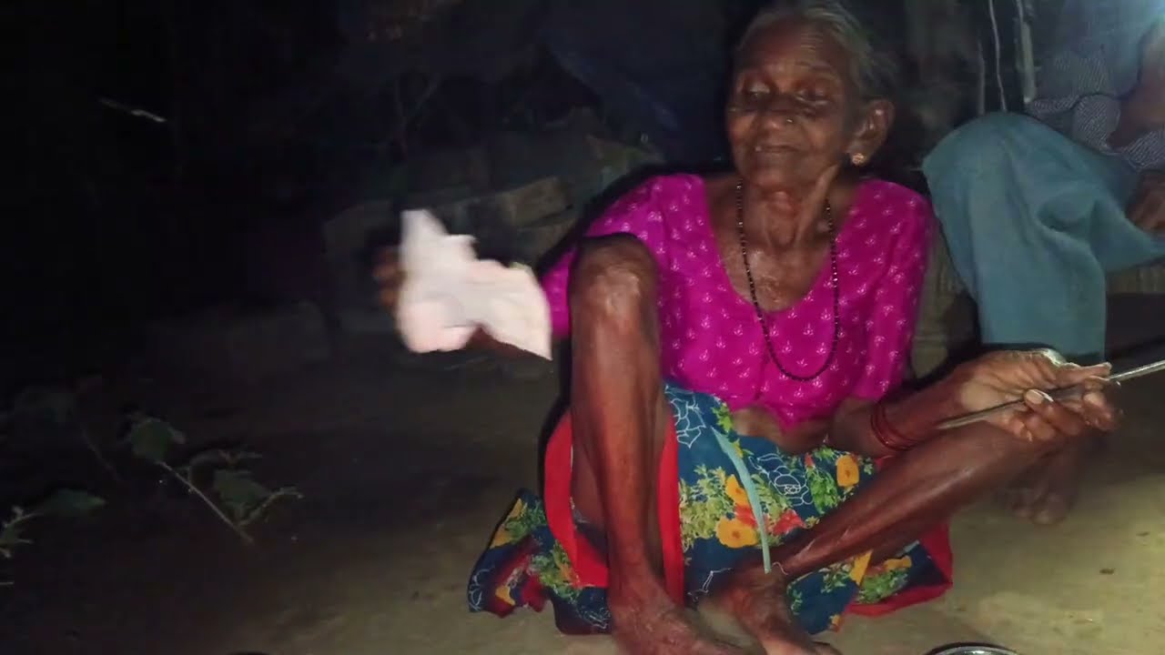 మా అమ్మమ్మ బుడ్డీనా తున్నకాల కూర అండుకుంటుంది 🥰😋testy గా ఉంటుందంట 👌😋😁