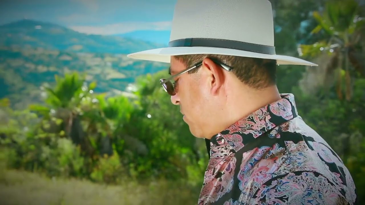 Bernardo y sus teclados chilena- ritmo triste