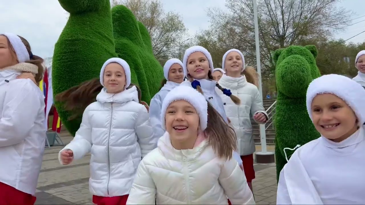 «Дети России» в исполнении хора «Радость» г. Элисты