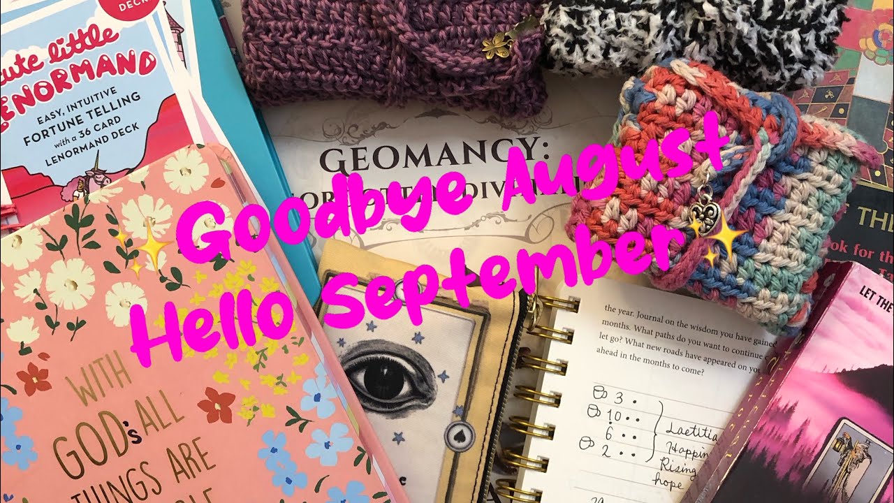 ✨Goodbye August 💖Hello September ✨ #whatsonyourdesk #letsshareyourpractic