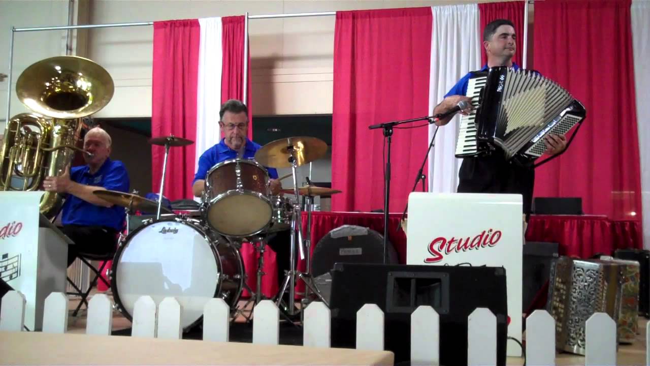 Leo Lonnie Orchestra Polka Band