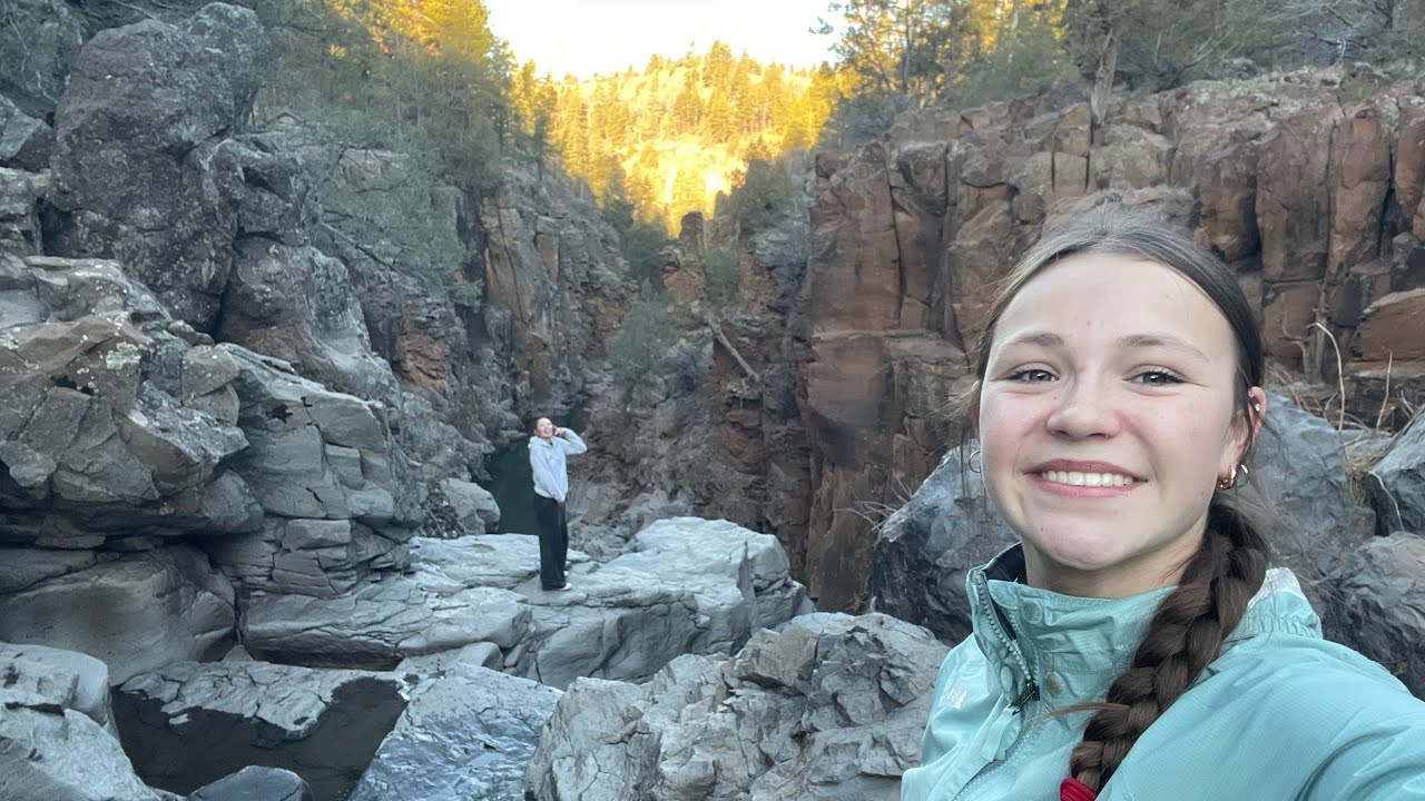 HIKING SYCAMORE FALLS!! (WATERFALLS)