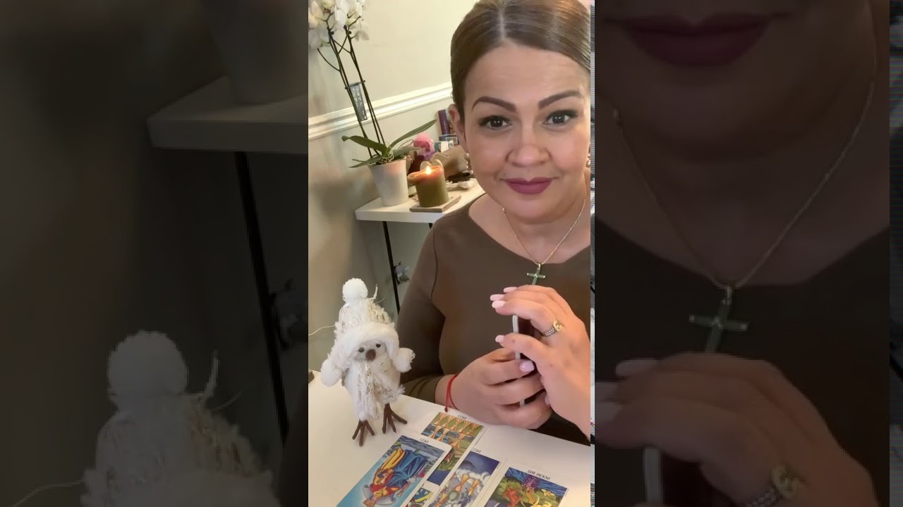 APESAR DE SU SILENCIO...SU INDIFERENCIA, ME ESPÍA!!! 🕵️‍♀️ PORQUE LO HACE.  QUE PASARÁ??? 🤔