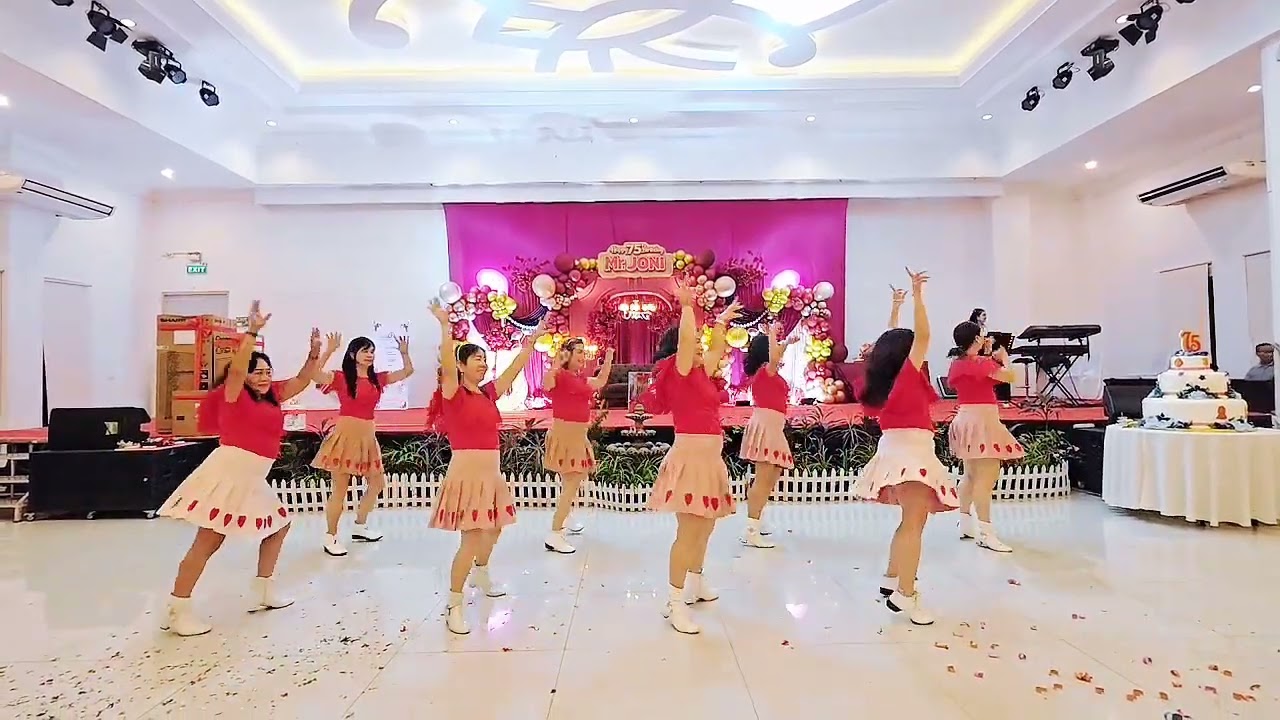 Cha Cha Loco Line Dance - Group Macan Orpalaka / Birthday Yap Sen Yam 75'