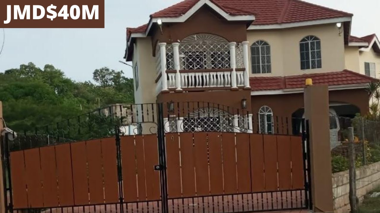 Beautifully laid out 2 storey single family house in Anderson Heights, Clarendon.