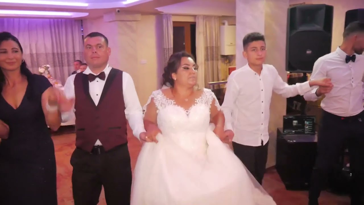 Iulian Buicu Band - Colaj de petrecere / Colaj hore / Formatie nunta Pitesti / Contact 0727 002 140