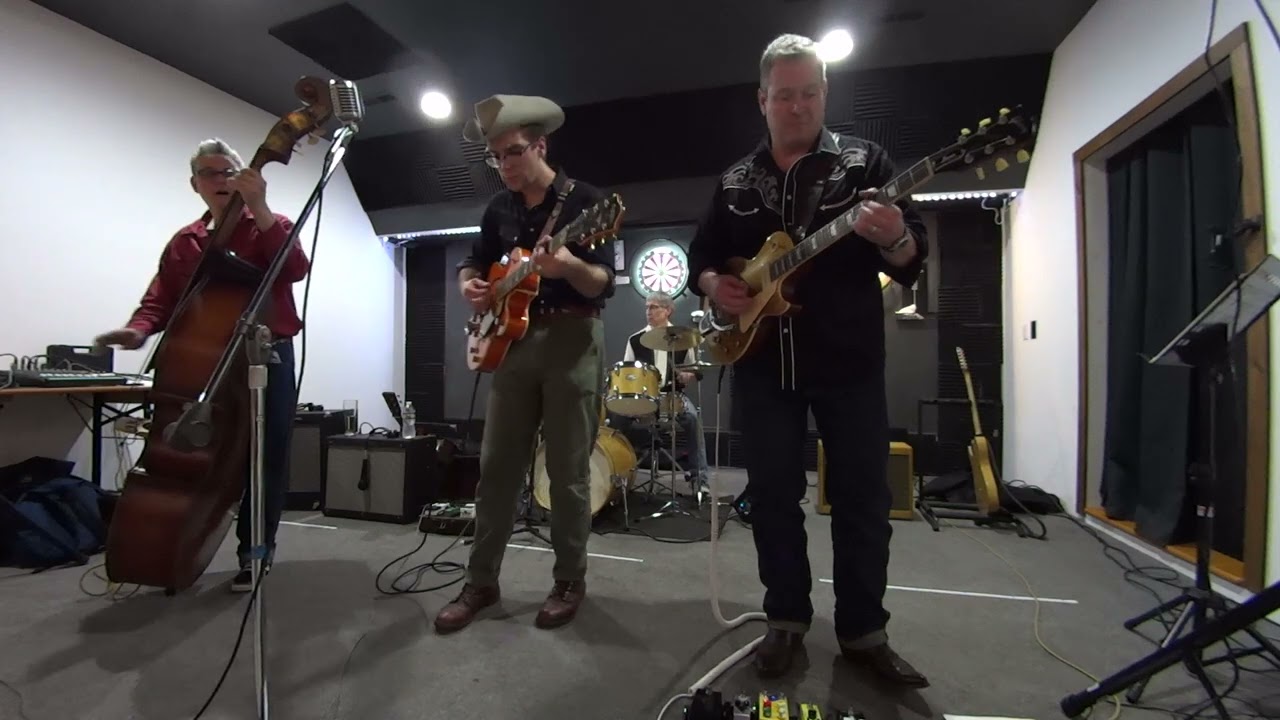Brandon Wayne and His Lonesome Drifters with Special Guest Ian Gilliam Live in Gordonsville, VA