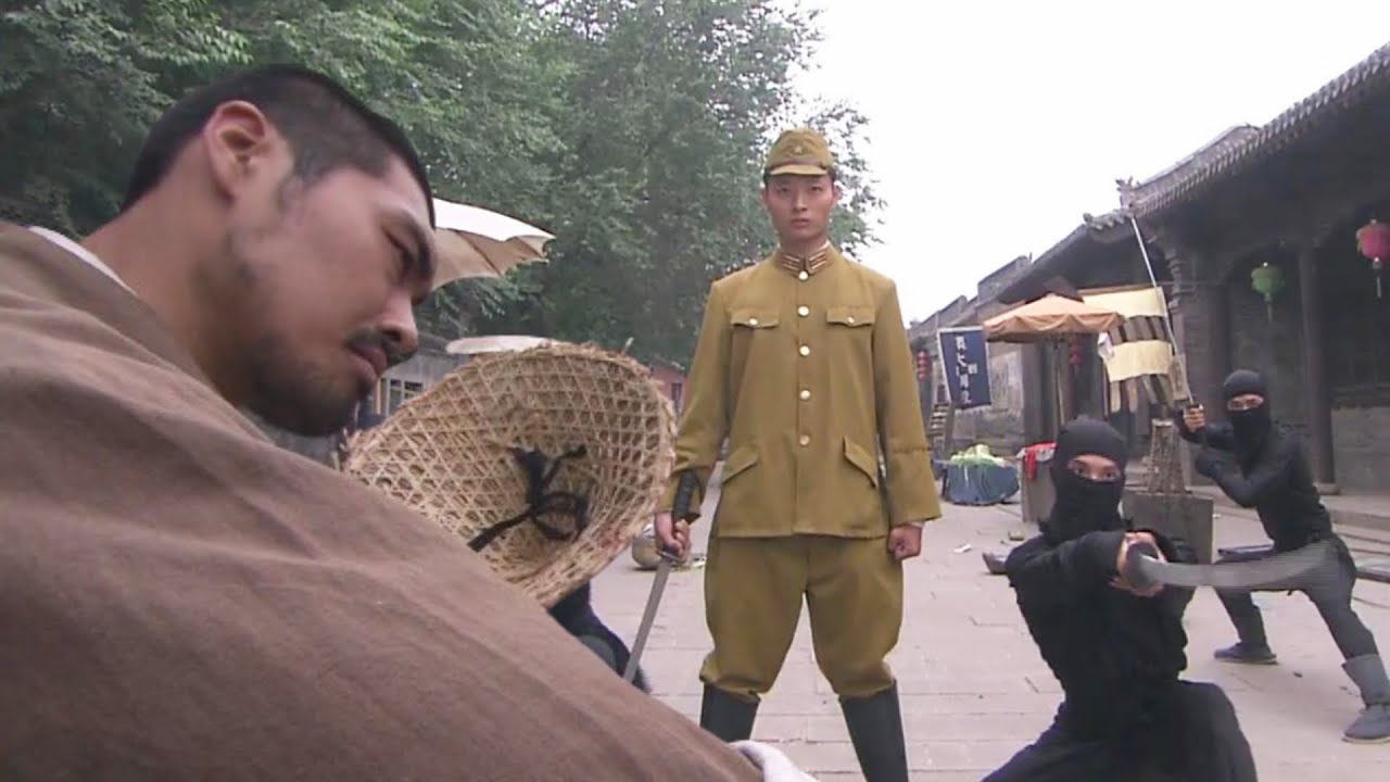 抗日電影！日軍抓捕村民，不料遇上功夫高手，當街暴打日本高手！
