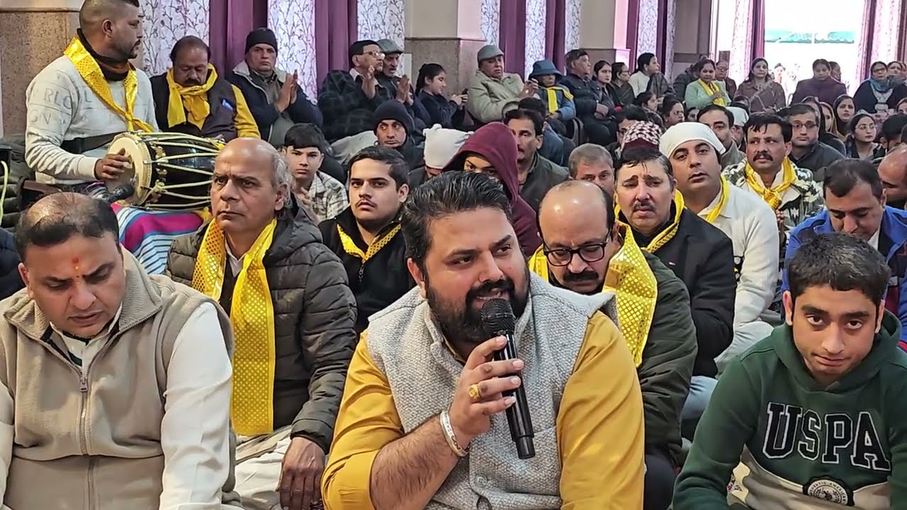 बसंत पंचमी उत्सव जालंधर:भक्त आतिश जी का प्यारा भजन, सोहना मुखड़ा मैं तकदा रहा