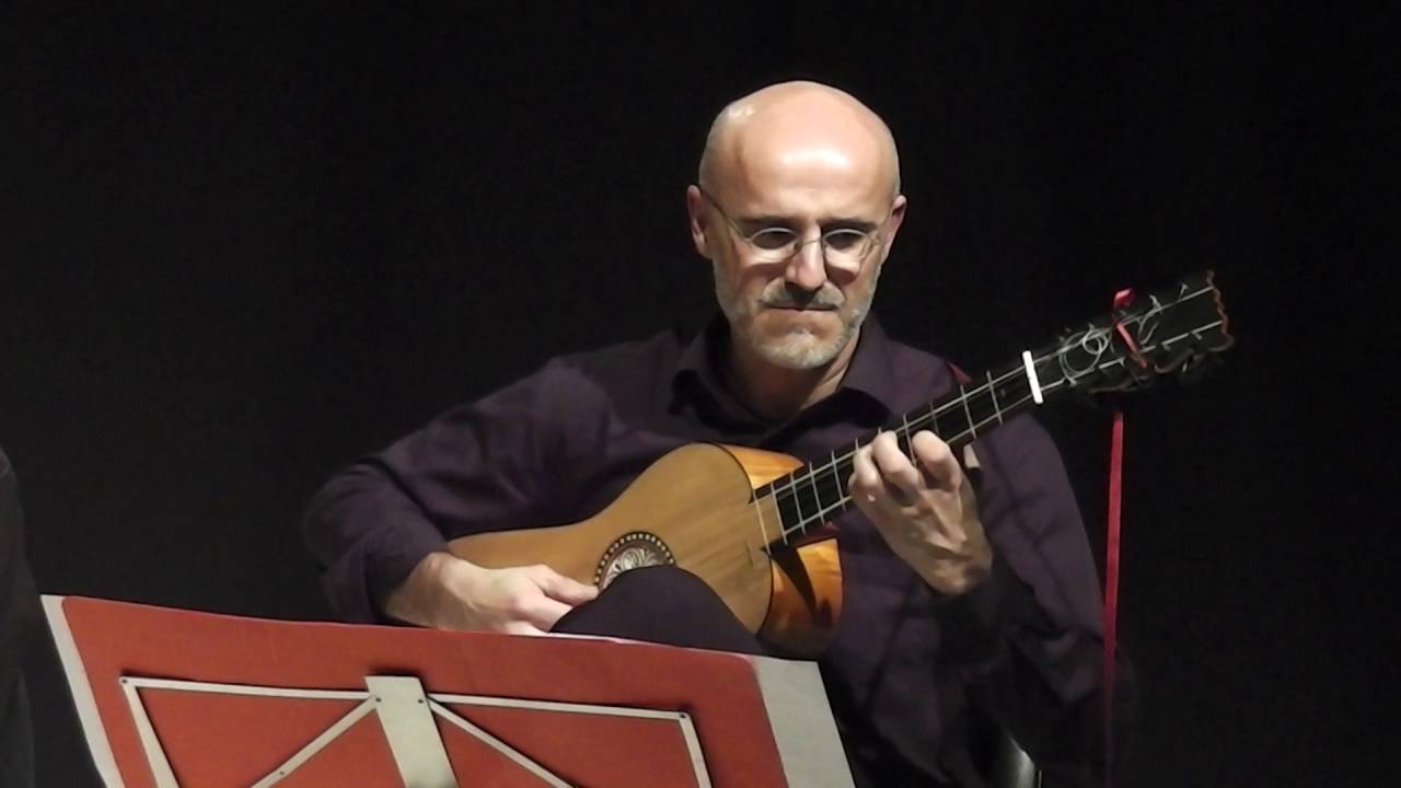 Marionas (Gaspar Sanz-Aníbal Soriano). Aníbal Soriano, guitarra barroca