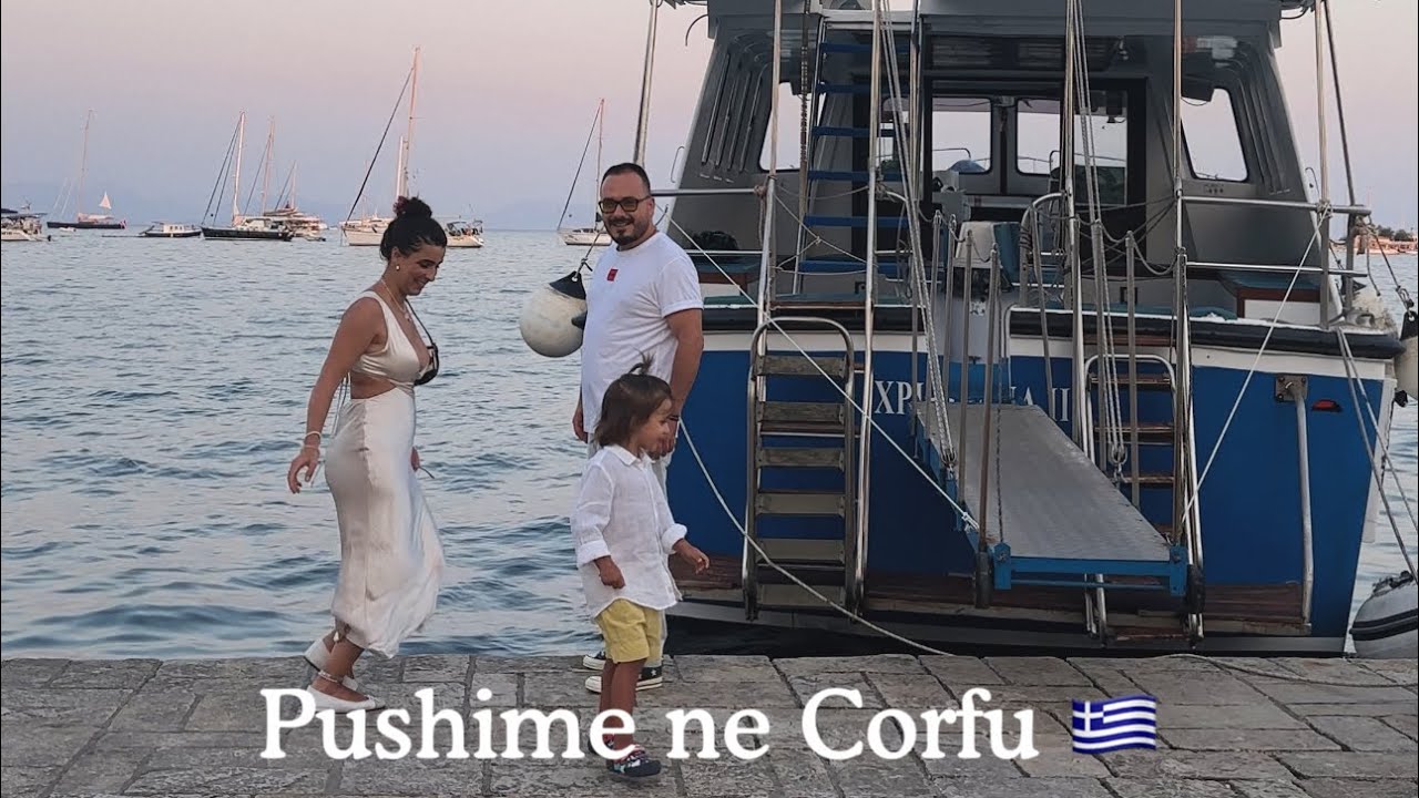 Ne nje fshat grek, si neper filma🇬🇷🌊