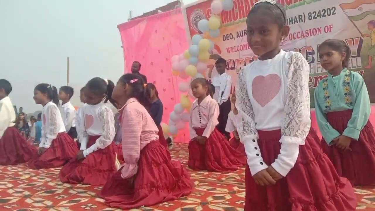 मोबाईल डांस #गणतंत्र दिवस 2026#सेंट माइकल इंग्लिश स्कूल देव
