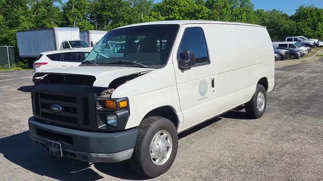 2010 FORD E-250 CARGO VAN/DS18448/98641/AOC/W6675
