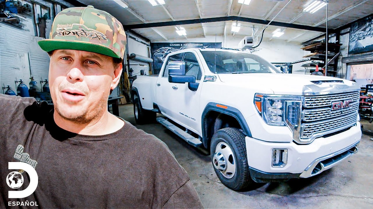 GMC Denali Dually nueva será modificada para pegarla al suelo | Texas Metal | Discovery en Español