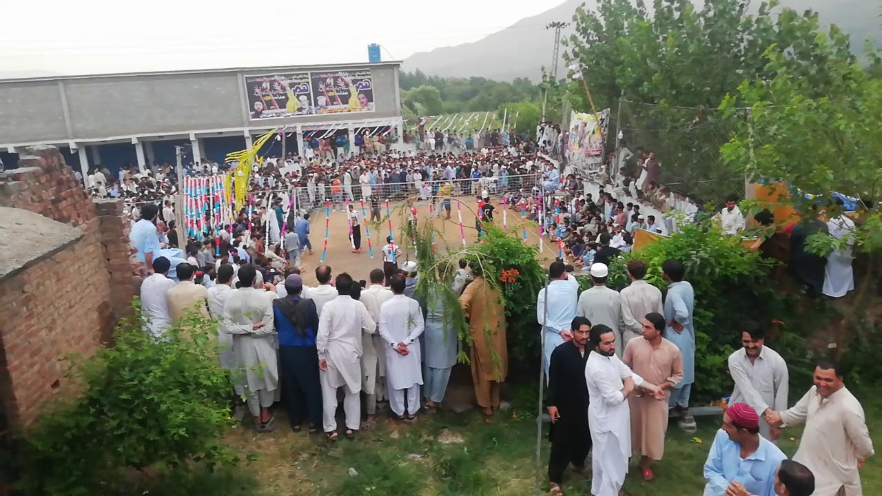 Farooq Asharay Swat in totano Bandai