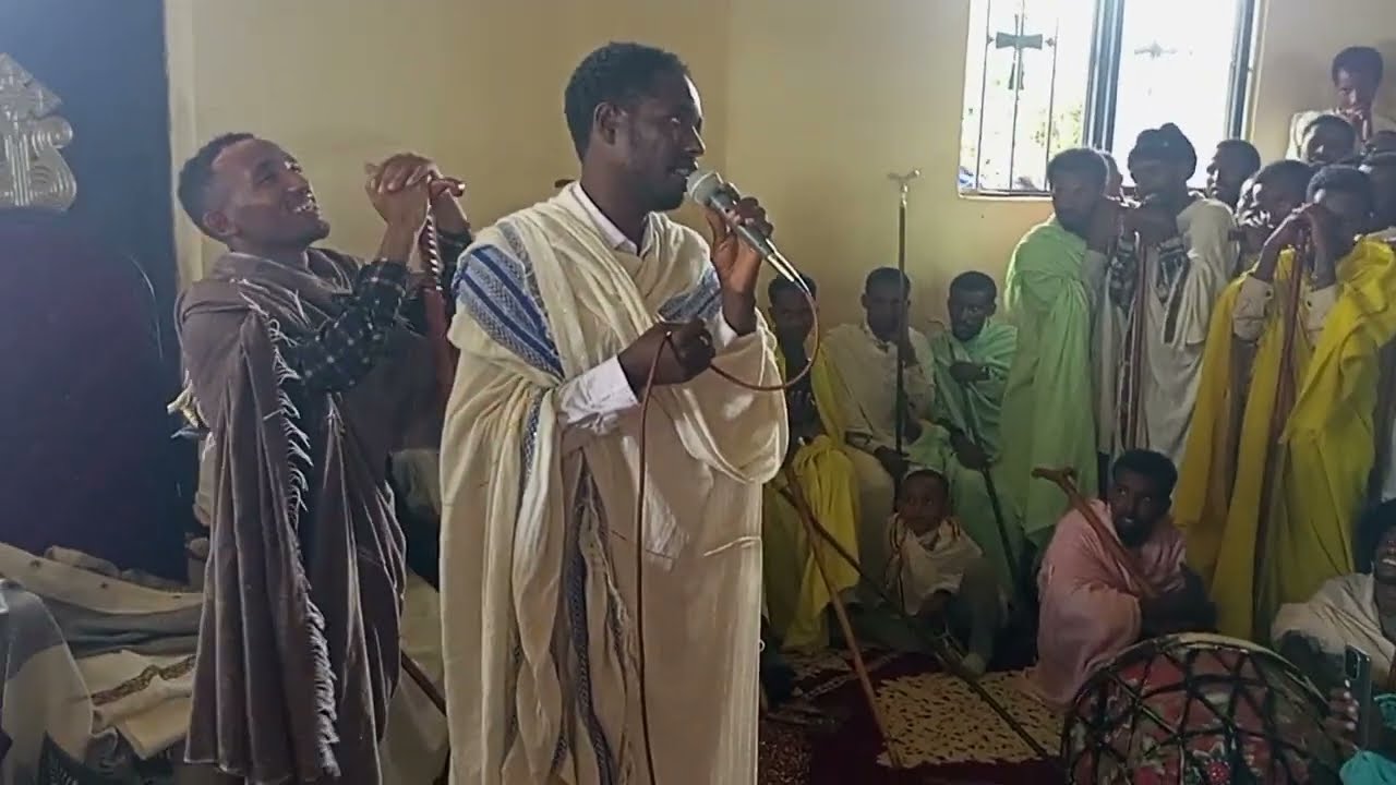 ጳጉሜን ፪/፳፻፲፯ ዓ ም  ባሕርዳር ለሩፋኤል ክብረበዓል  በመምህር ነቢዩ የተደረገ አስገራሚ ሥላሴ ቅኔ  የሰማህ አሰማ ያልሰማህ ስማ