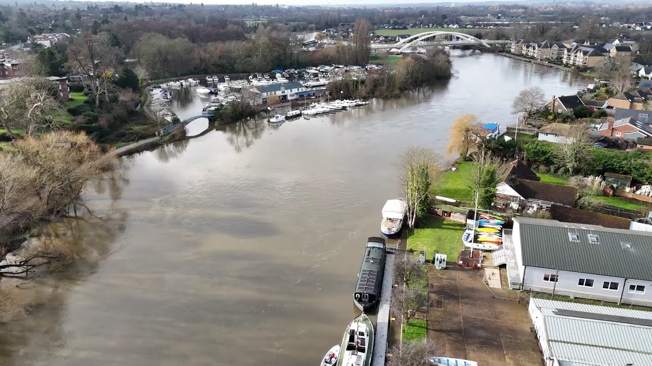 The River Thames. Walton On Thames and Shepperton Marina. 