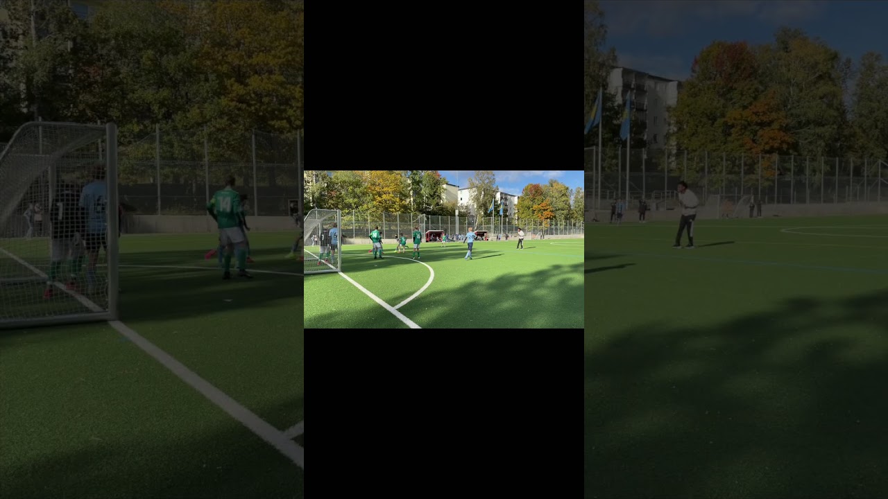 🧤 Incredible Close-Range Save! | Goalkeeper Reflexes 💥 #Goalkeeper #FootballShorts #football #shorts