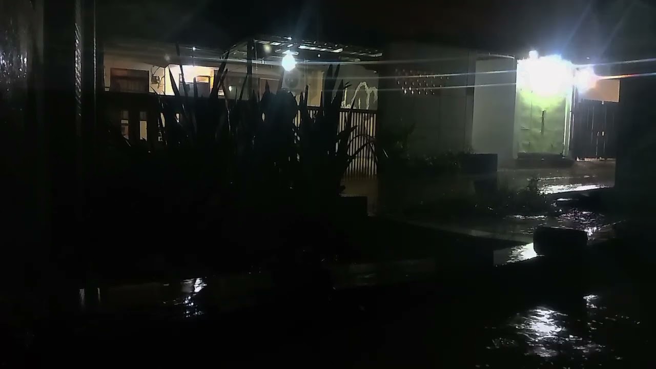 Hujan Ringan Pengantar Tidur