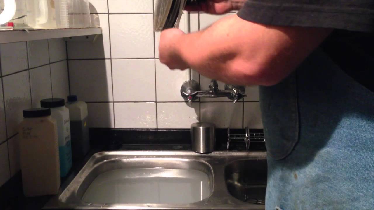 Remjet Removal: Entfernung der Rußgelatineschicht von Super 8 Filmen