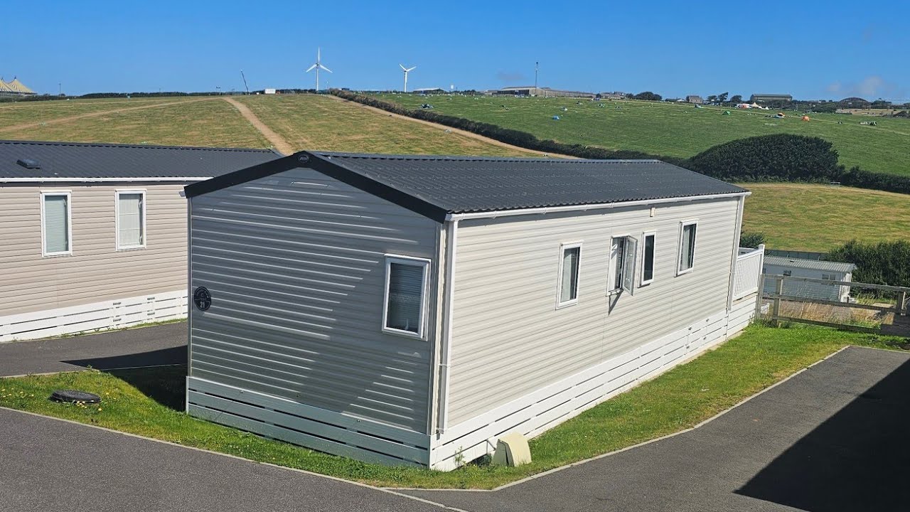 Cornwall Away resort Newquay Bay Part 2