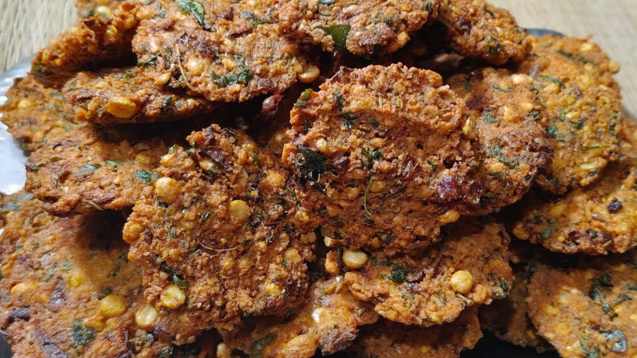 మాసాలవాడ😋లోపల  పిండి పిండి లేకుండా  ఆయిల్ పీల్చకుండా క్రిస్ప్య్ గ తక్కువ పప్పుతో ఎక్కువ వడలు Dalvada