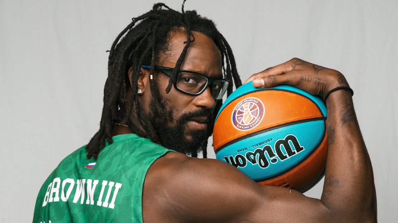 John Brown III Flies Through Lokomotiv-Kuban Defense for Slam! | Season 2021/22