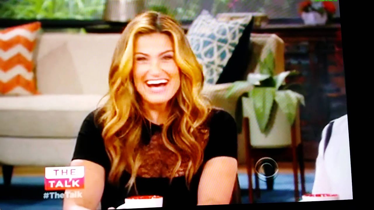 Idina Menzel on The Talk 05/01/2015