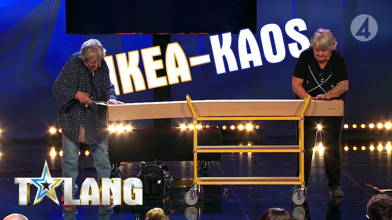 Gunnel och Marittas försök till att montera en bokhylla