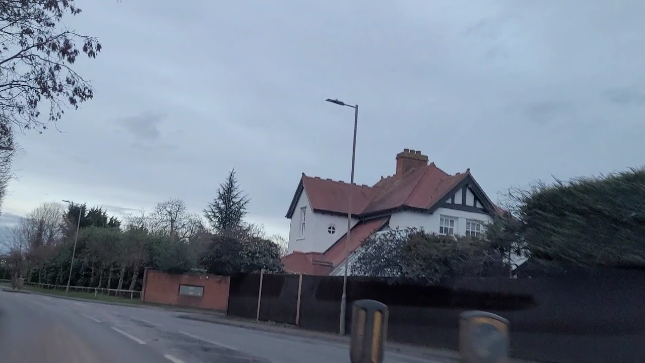 Visiting  Chipping Ongar Essex (4k) HDR 🇬🇧 💷 🇬🇧 💷 🇬🇧