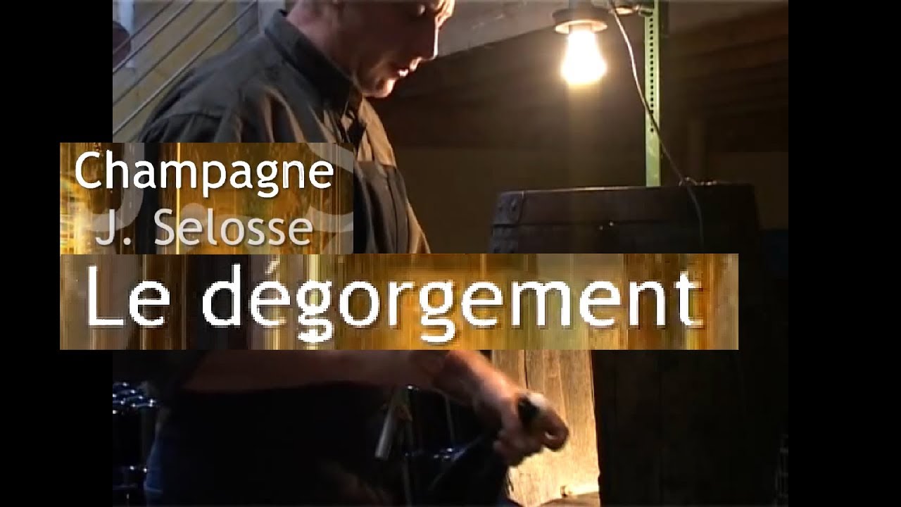 DÉGORGEMENT DU CHAMPAGNE PAR ANSELME SELOSSE by LOTEL DU VIN
