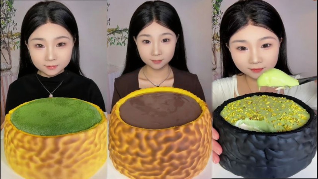ASMR Sound🍰Soft Cream Cake Delight MUKBANG Eating 케이크 먹기 #asmr #delicious #foodporn #food