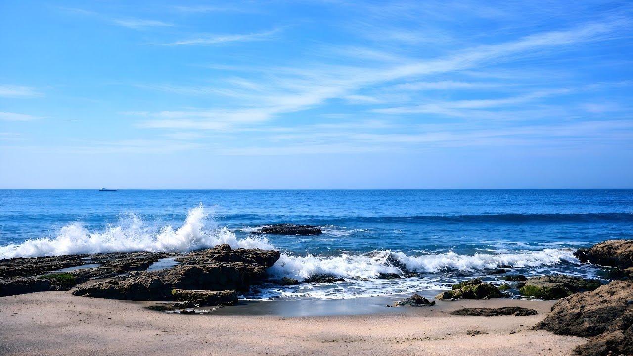 Tranquil Ocean Escape 🌊 | Relaxing Waves & Ambient Sounds
