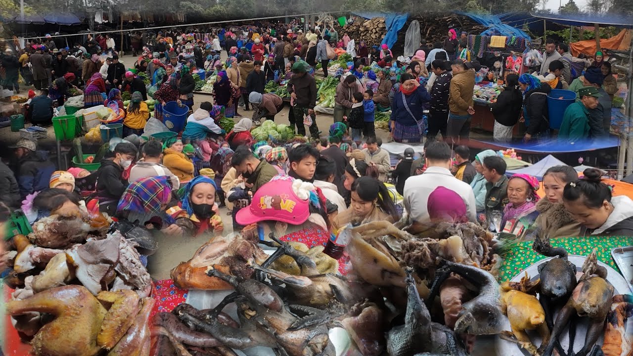 Nình Còi TiVi, Đi Chợ Phiên Vùng Cao Tây Bắc Chợ Phiên Bà Con Trên Bản Dịp Cuối Năm Rất Là Đông