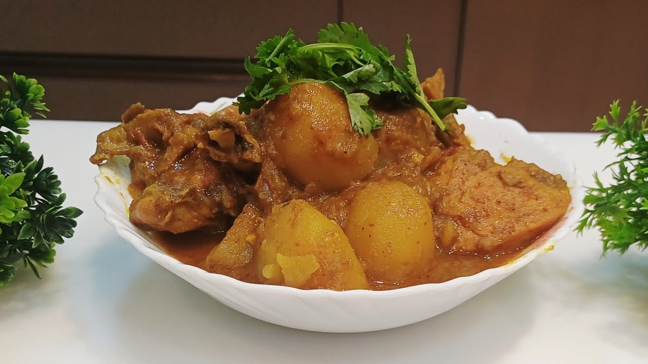 Aaloo-Chicken Curry Recipe|Bengal Famous Regular Dish